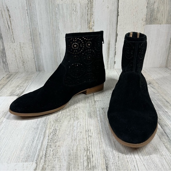 JACK ROGERS Ronnie Women's Suede Almond Toe Cut Out Ankle Booties #760 - Picture 4 of 14